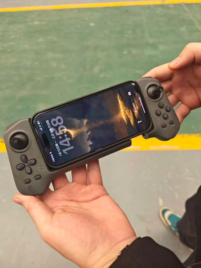 Dino Kammli Roboter Dino Kammli Roboter