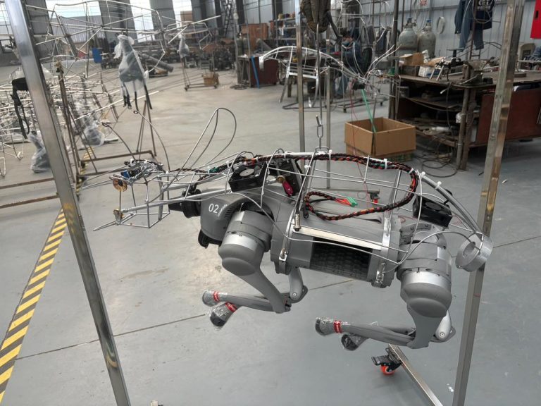 Dino Kammli Roboter Dino Kammli Roboter